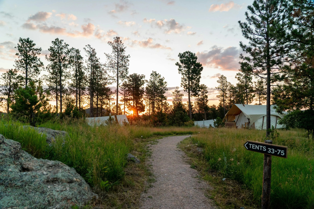 Under Canvas Mount Rushmore
