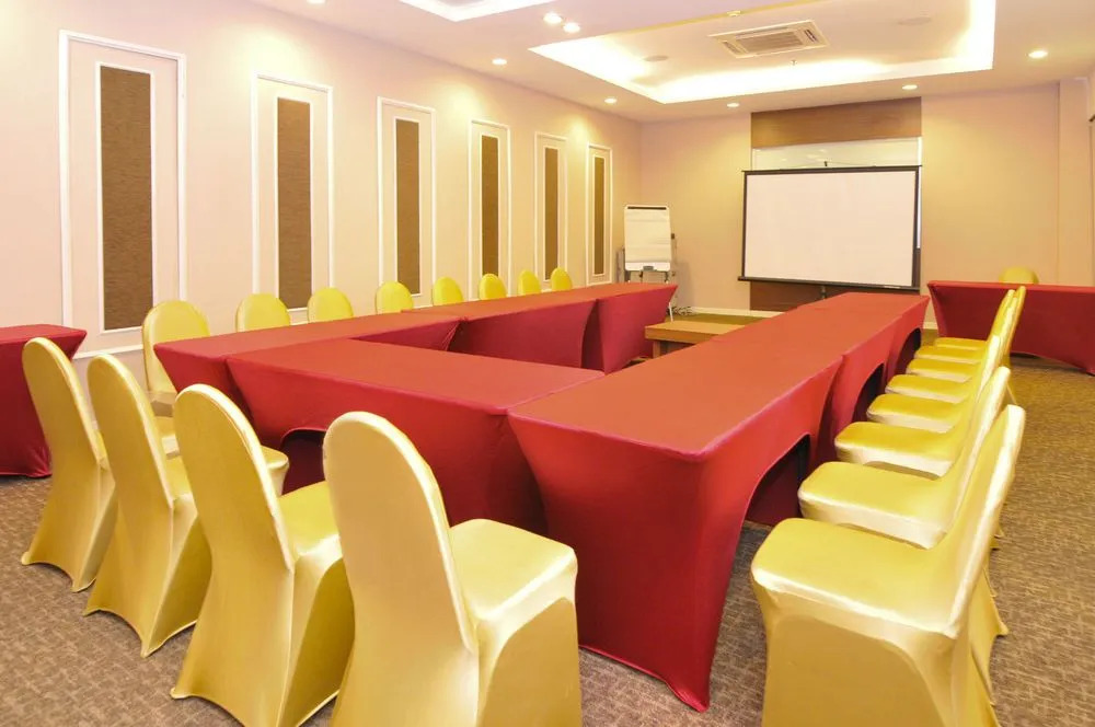 D'Bamboo Suites