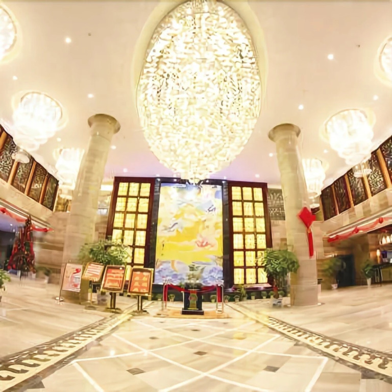 Jiurongzhutijiudian