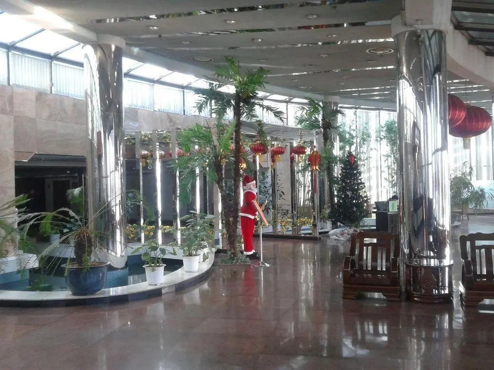 Zhongguo Hualu Hotel - Dalian