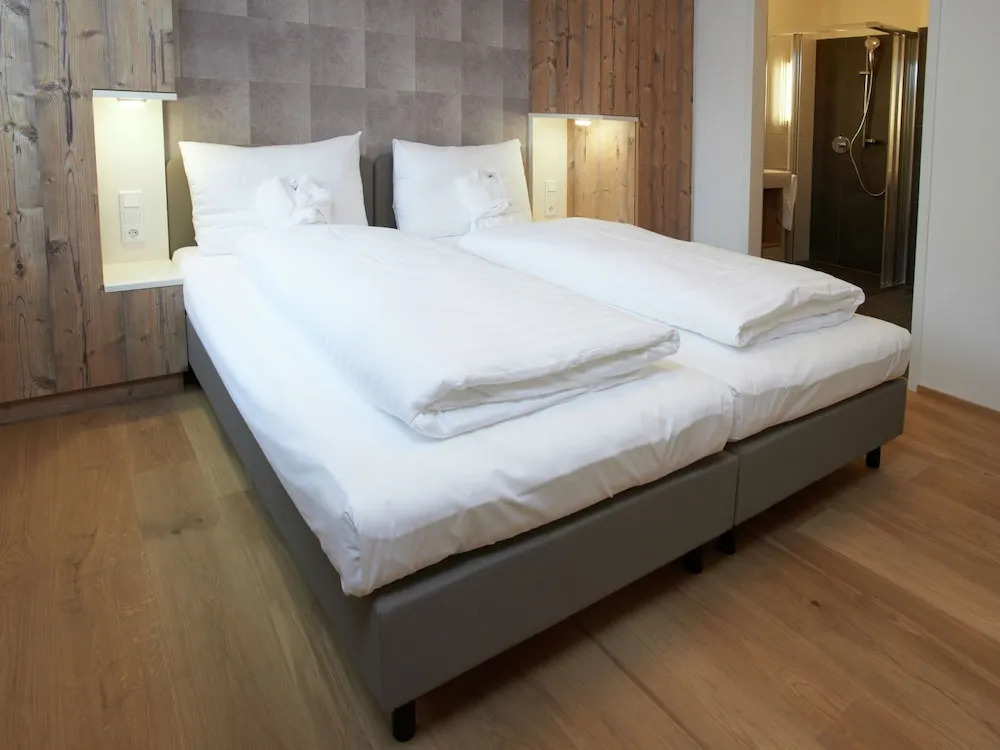 Modern Apartment Near Ski Area in Zell Em See