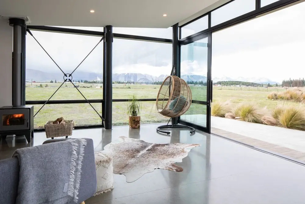 NOMAC No8, Luxury holiday home, Twizel