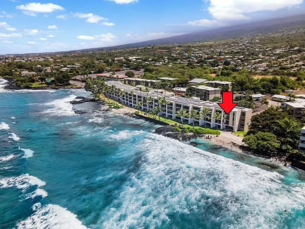 Ocean Front - Watch Dolphins From the Lanai - Wi-fi - Next to Beach- Vrkcv