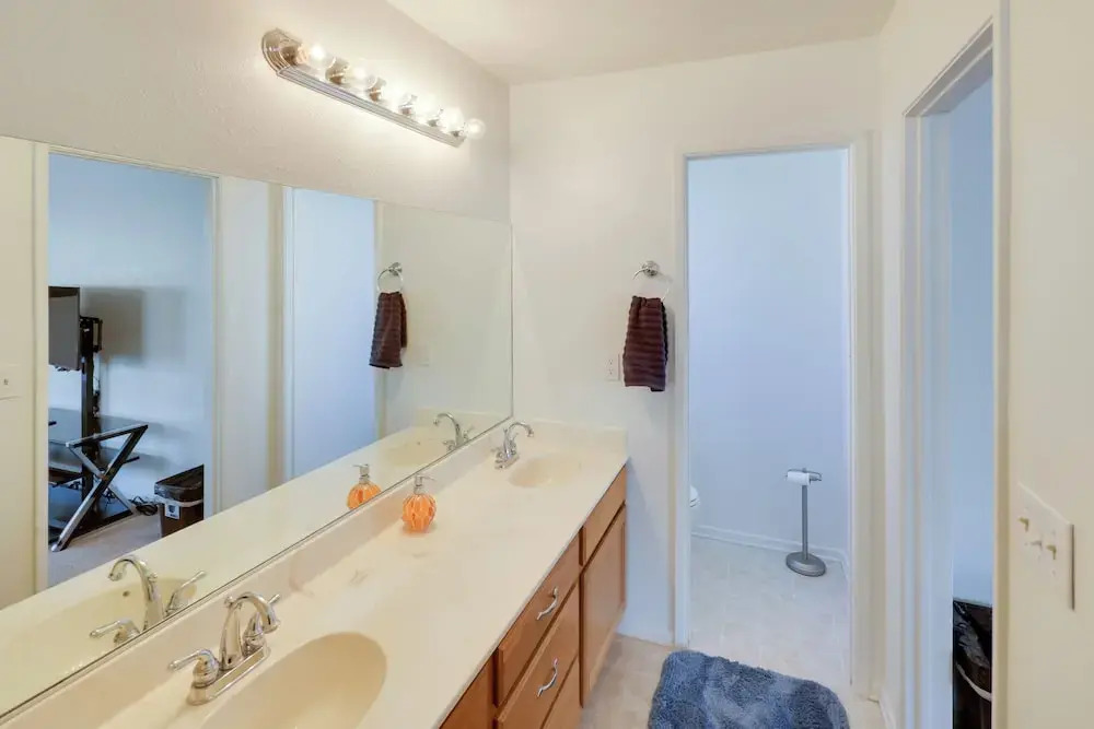 Quaint Bullhead City Getaway ~ 2 Mi to River!