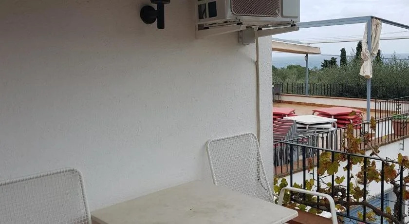 Hostal Restaurant Ondina