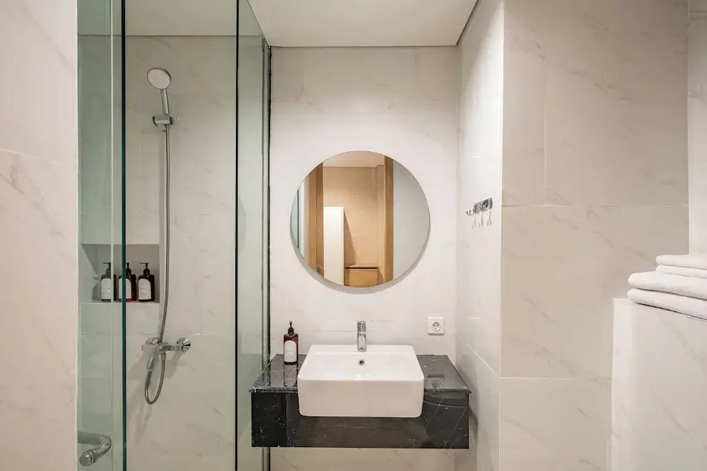 Azure 1BR Pool Side Apartment Nusa Dua