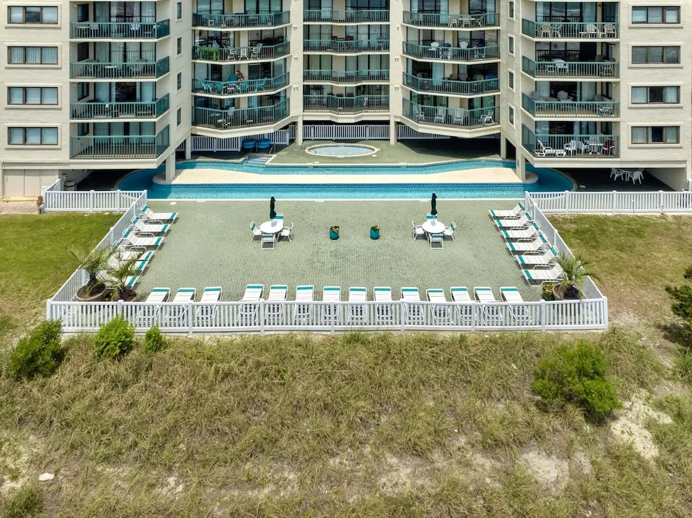 Ocean Bay Club 909 by RedAwning