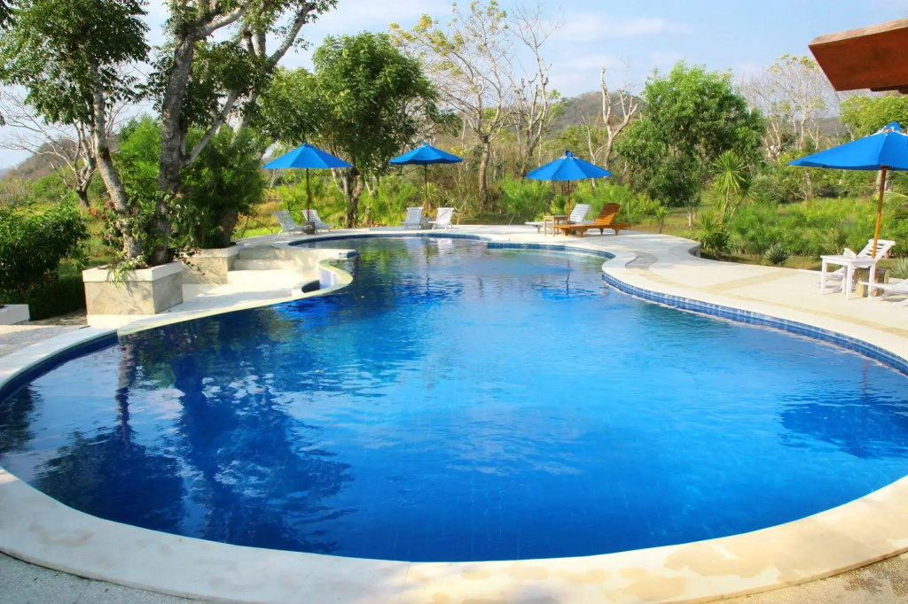 Puri Sari Beach Hotel