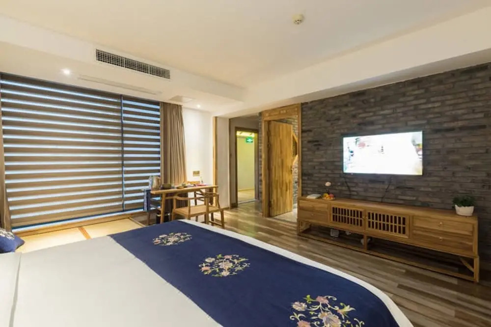 Jiali Inn Selected