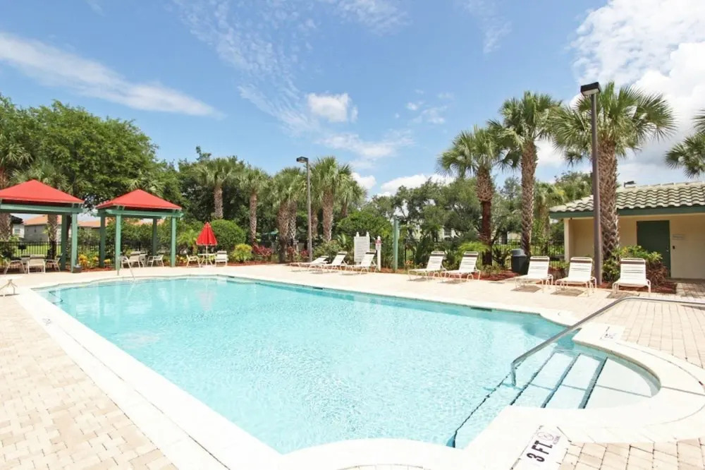 Luxury Legacy Dunes Condo Close to Disney, Golf and Orlando Fun!
