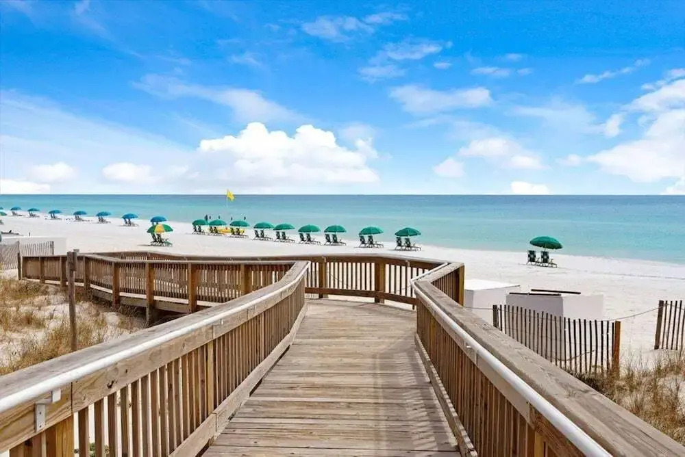 Jetty East Condominiums