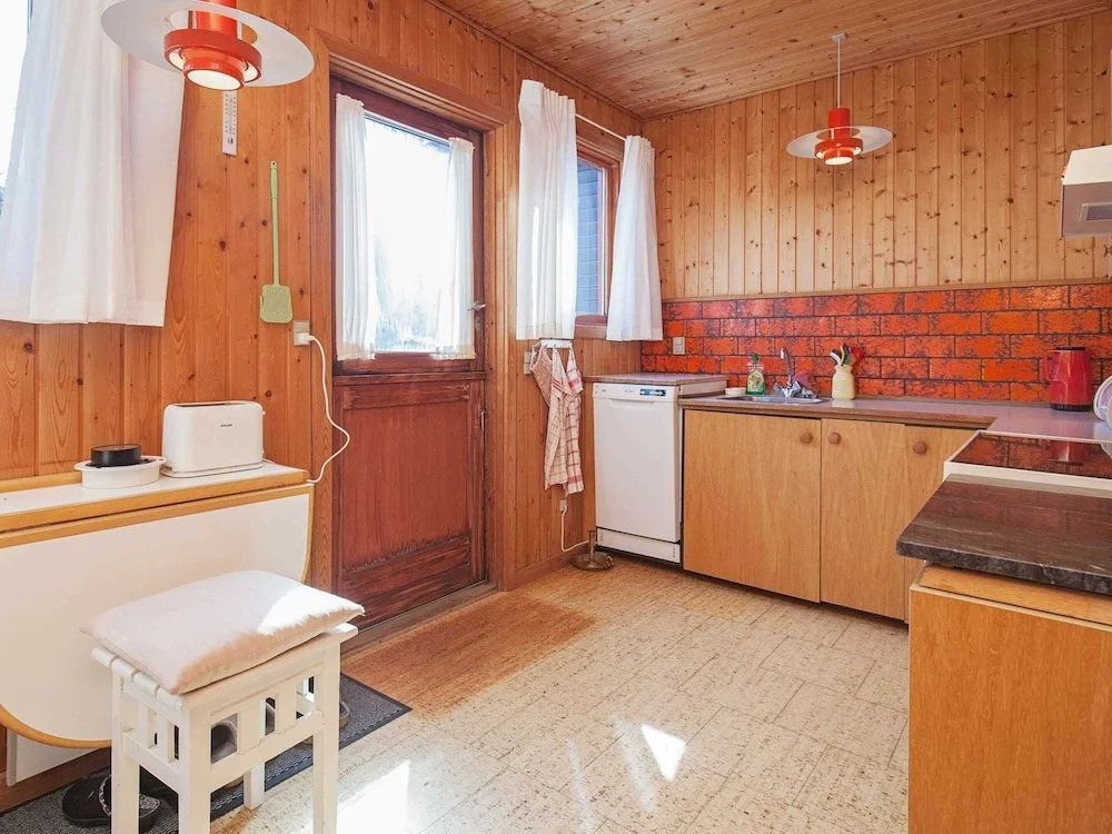 6 Person Holiday Home in Hundested