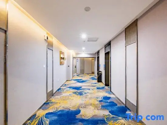 Rushan Shengli Street Municipal Government Manting Light Hotel
