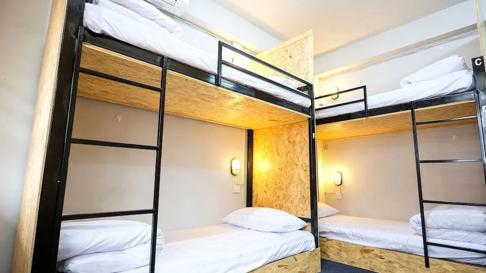 The Hubs Hug Hostel