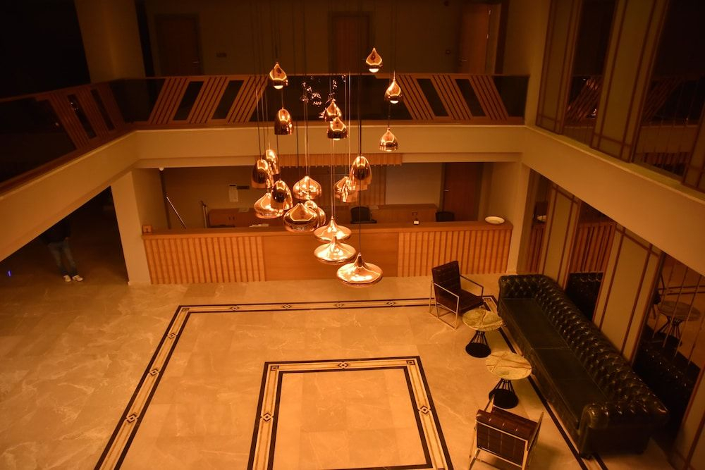 Ereza Otel