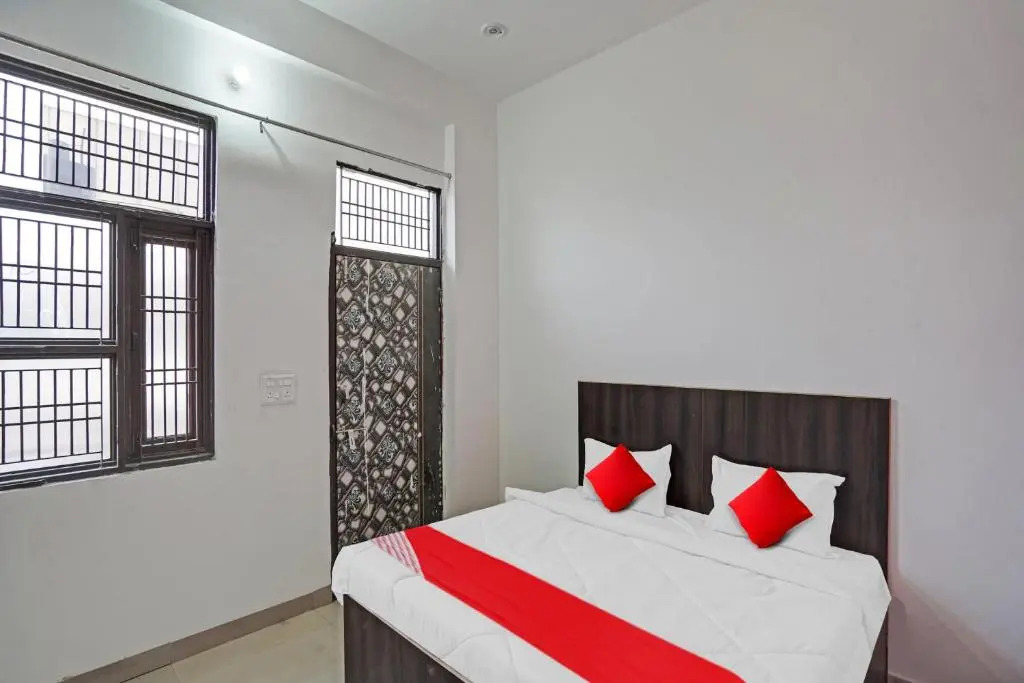 OYO Flagship 80674 Hotel Kridha Expo Stay