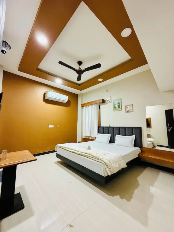 Vrindas Home Stay