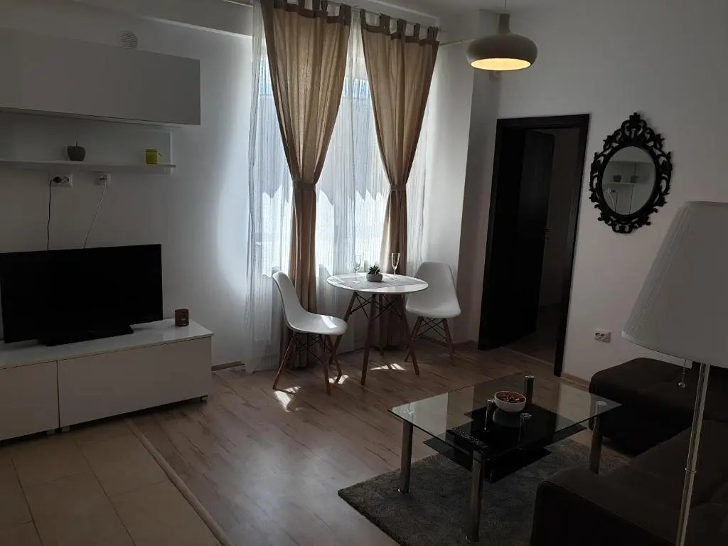 Palace Central Suites