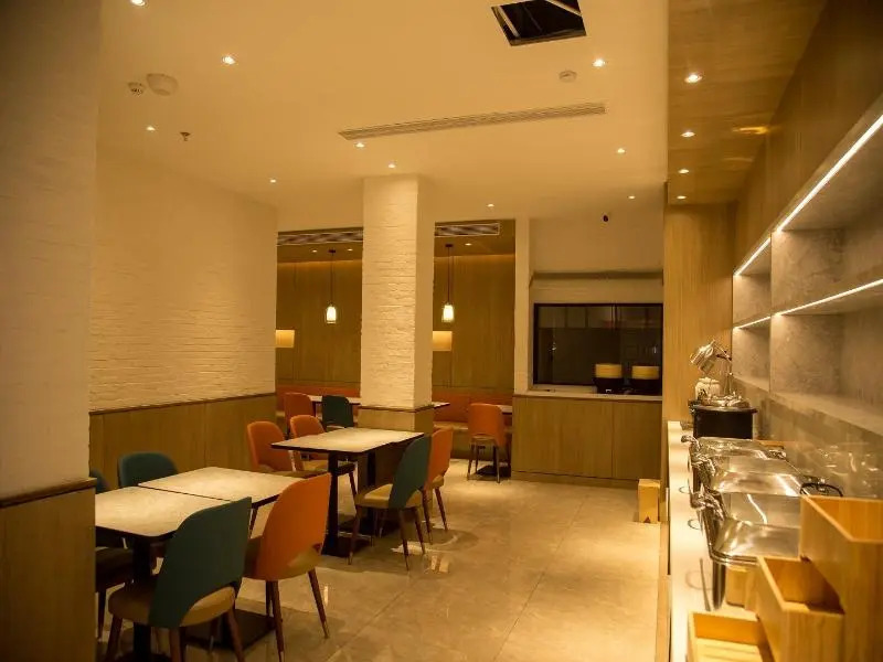 Hanting Premium Hotel Yantai Laishan Yingchun Street