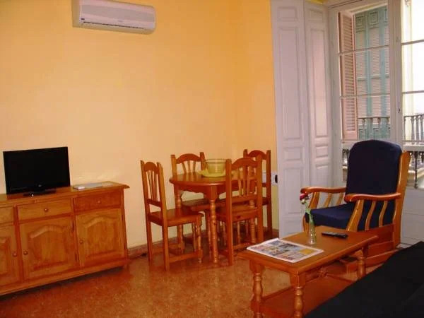 Apartamentos Edificio Azucena
