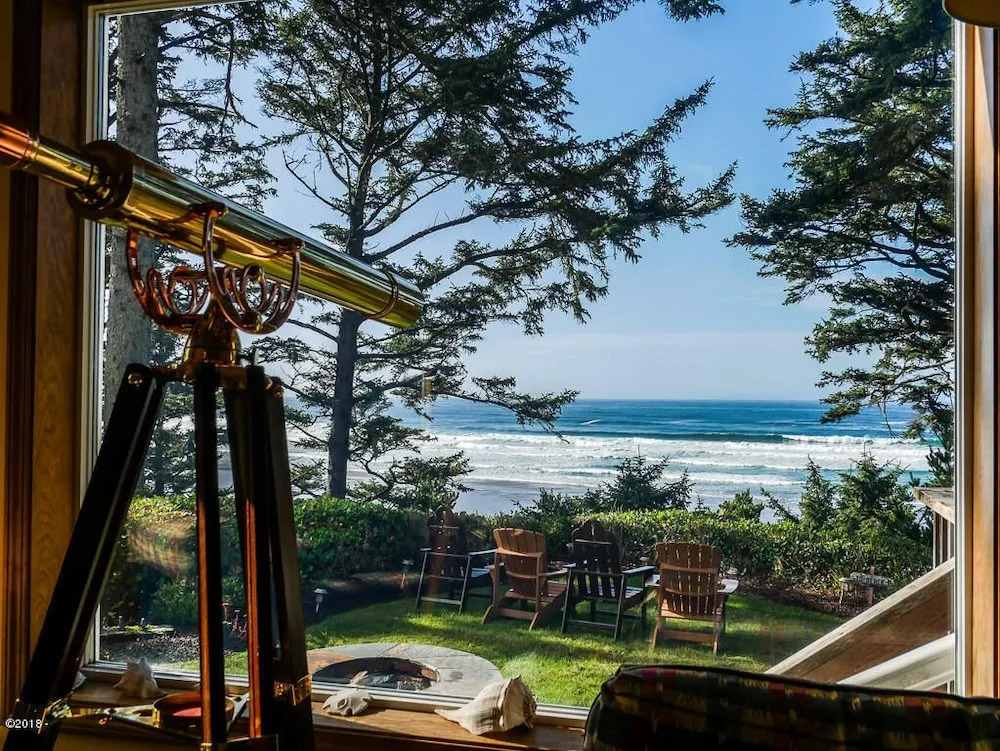 Tyee Lodge Bed And Breakfast