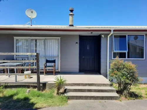 BAYFAIR Holiday House