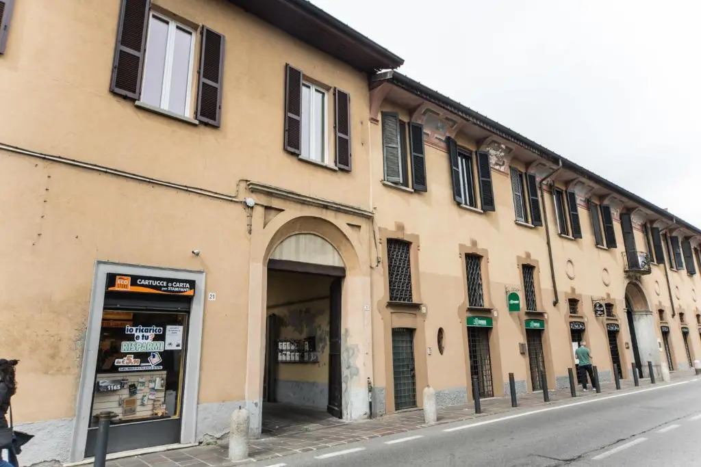 B&B Corte sul Naviglio CIN I T 0 1 5 0 7 0 C 1 3 X U I L Q C V