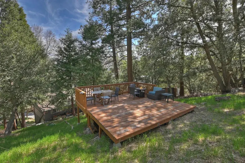 The Lazy Bear Cabin - For 6!