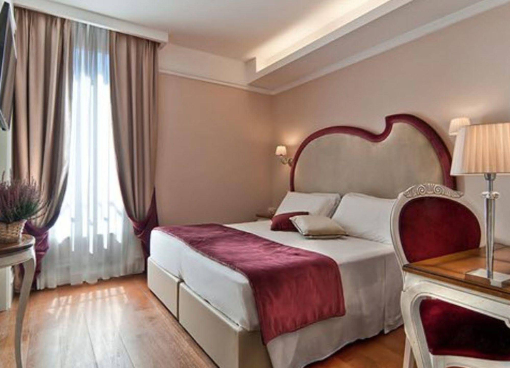 HOTEL VITE - By Naman Hotellerie