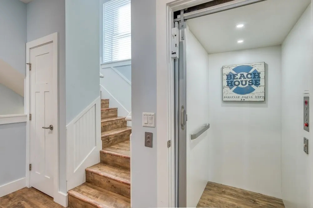 Beach Retreat #49292 - 5 Br Home
