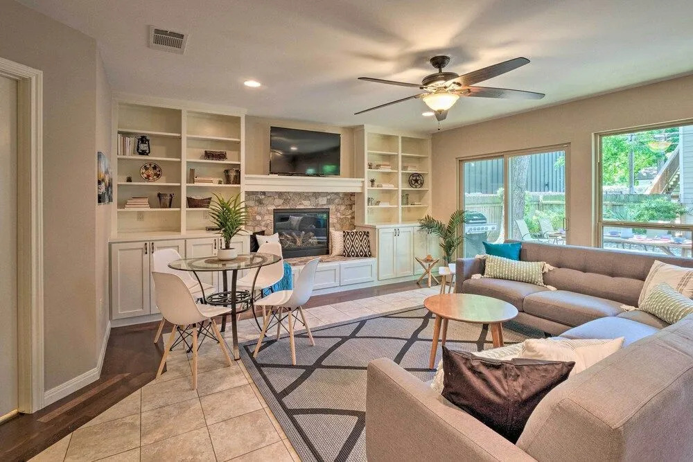 Holly Hideaway
