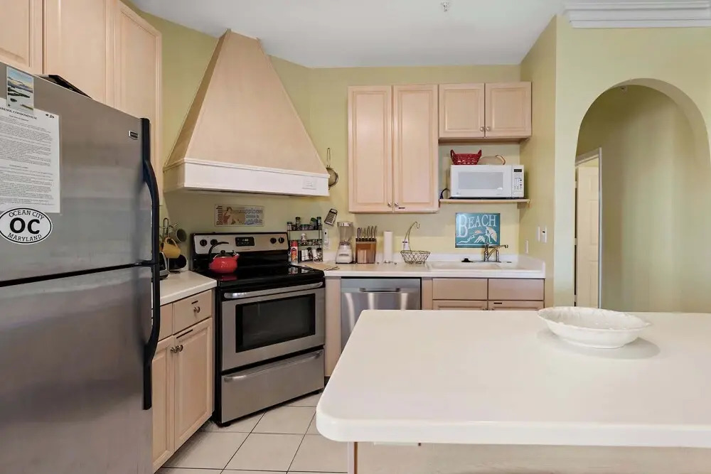 Maresol 310 Bayfront 3BR Condo, Sunset Views, Jetted Tub & Pool