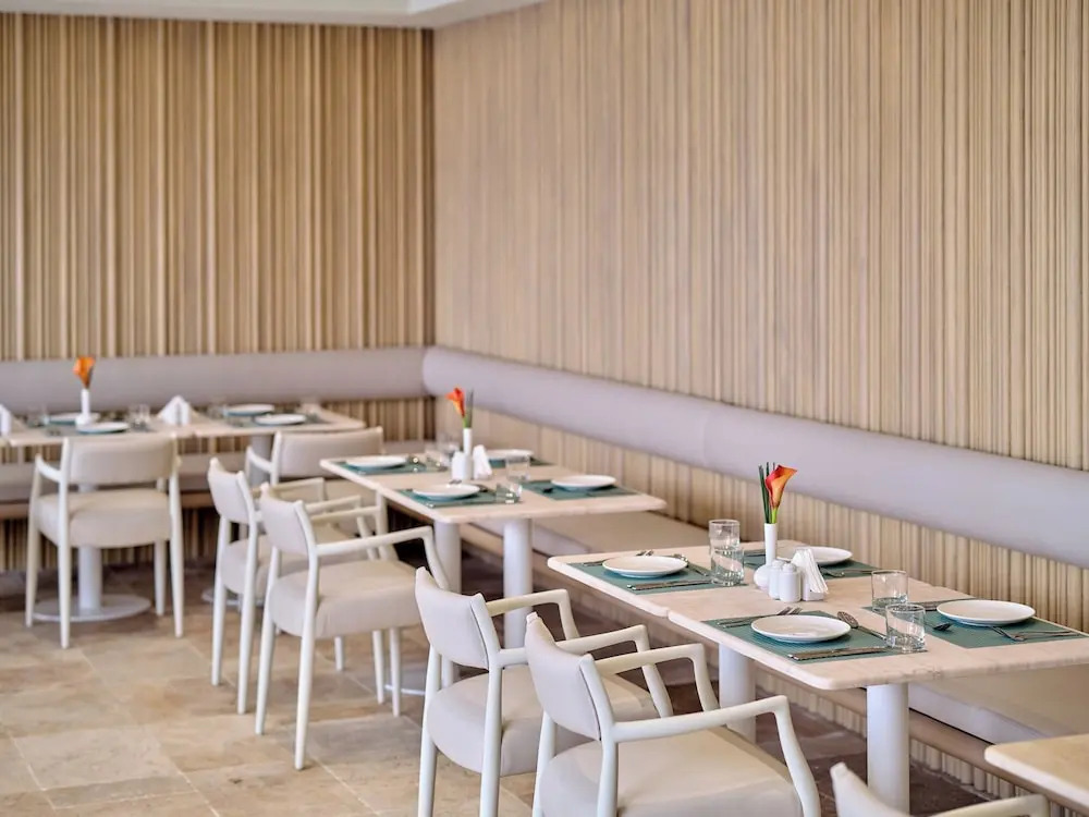Arabella Beach Hotel Kuwait, Vignette Collection by IHG