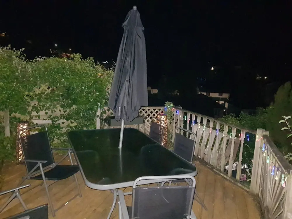 Tranquil Retreat - 3 Bedroom House with hot tub