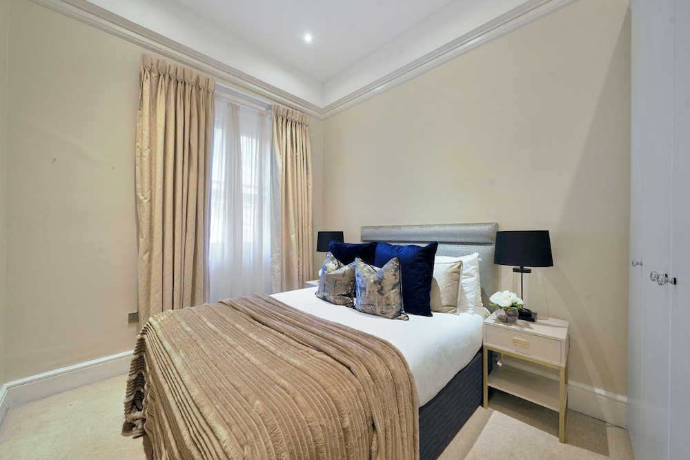 Hertford Flat 10