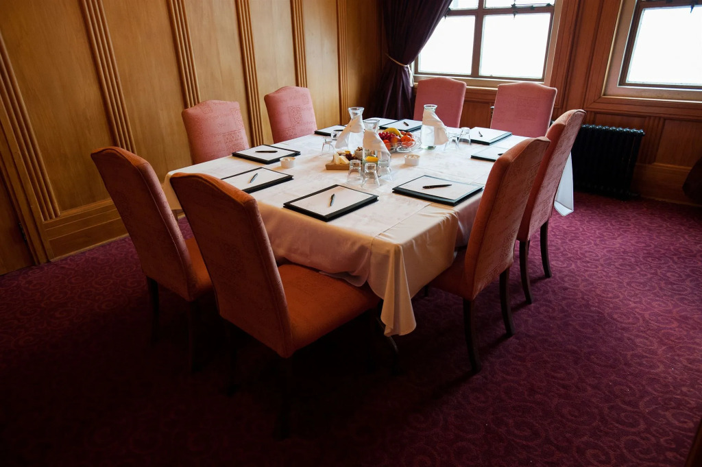 The County Hotel