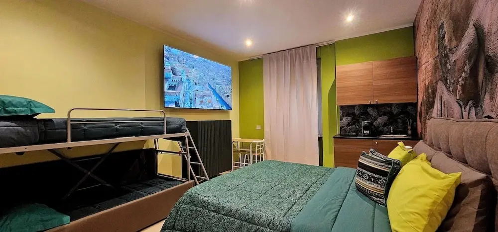 Il Magnifico Superior Rooms 400m from Tiburtina Railway Station and 290m from Metro