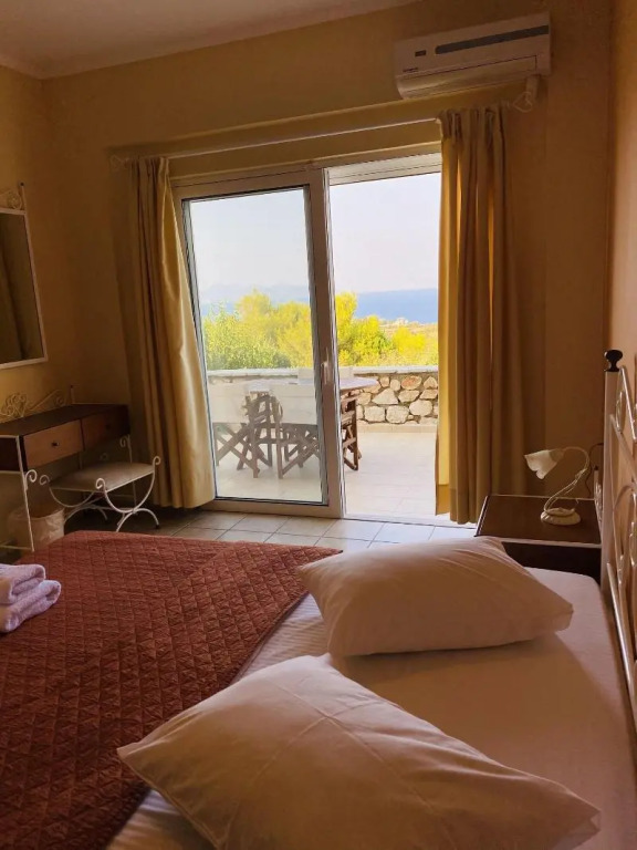Lithies Hotel