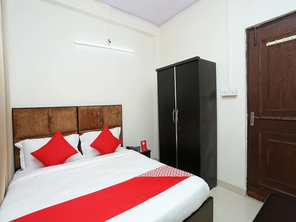 OYO Rooms Epicenter