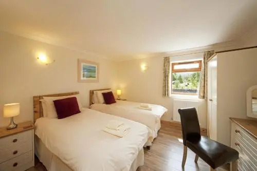 Clan Cottages Luxury Thatched Retreat near Oban