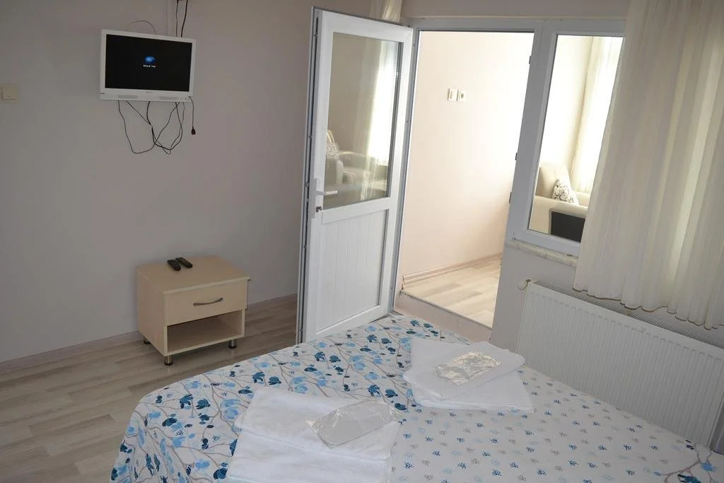 Kirmizi Yali Motel