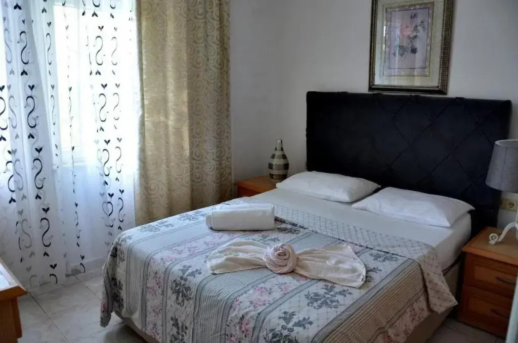 Side Apart Hotel