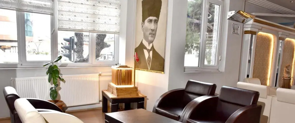 Hotel Tütün