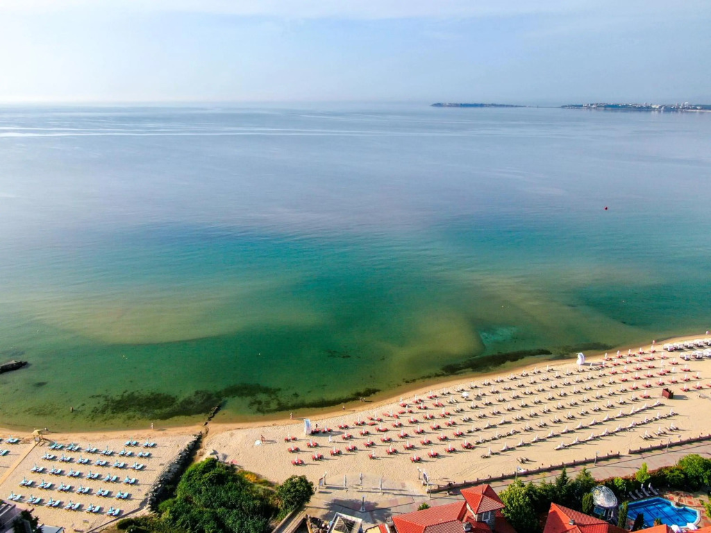 Blue Bay Hotel