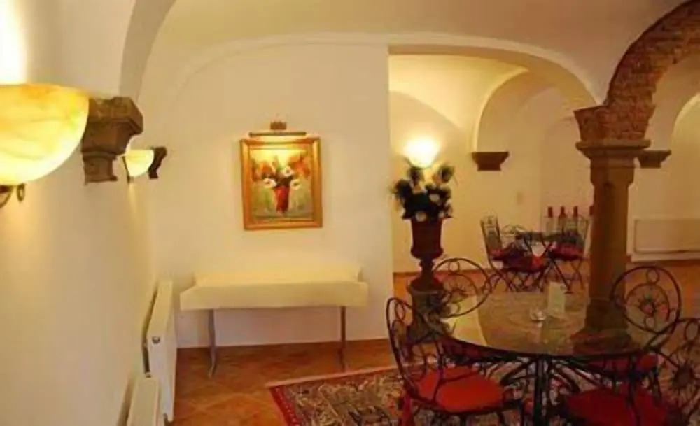 Hotel Figo