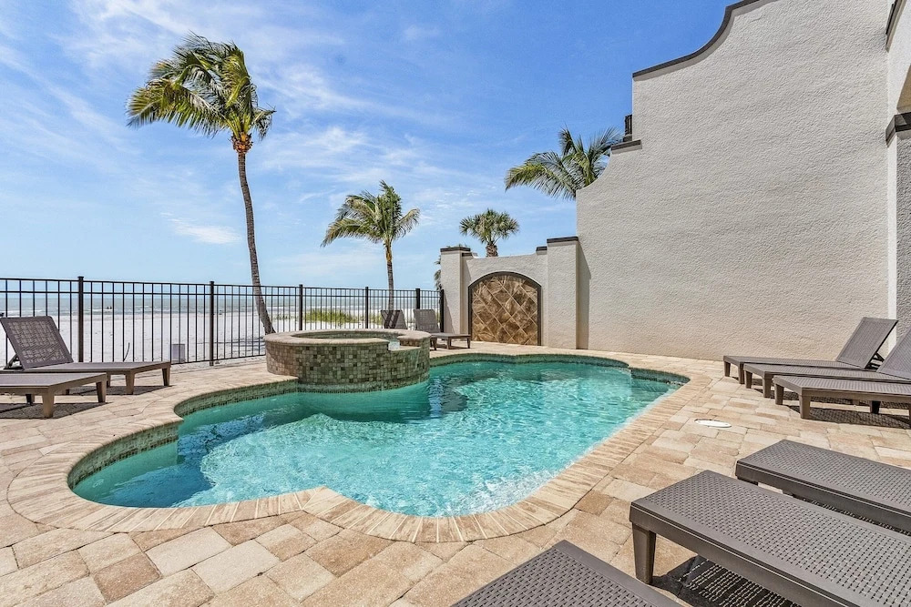 Curious Tides - 3132/3134 Estero Blvd. 10 Bedroom Townhouse by RedAwning