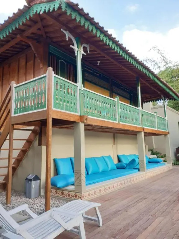 Ubu Villa Donolayan