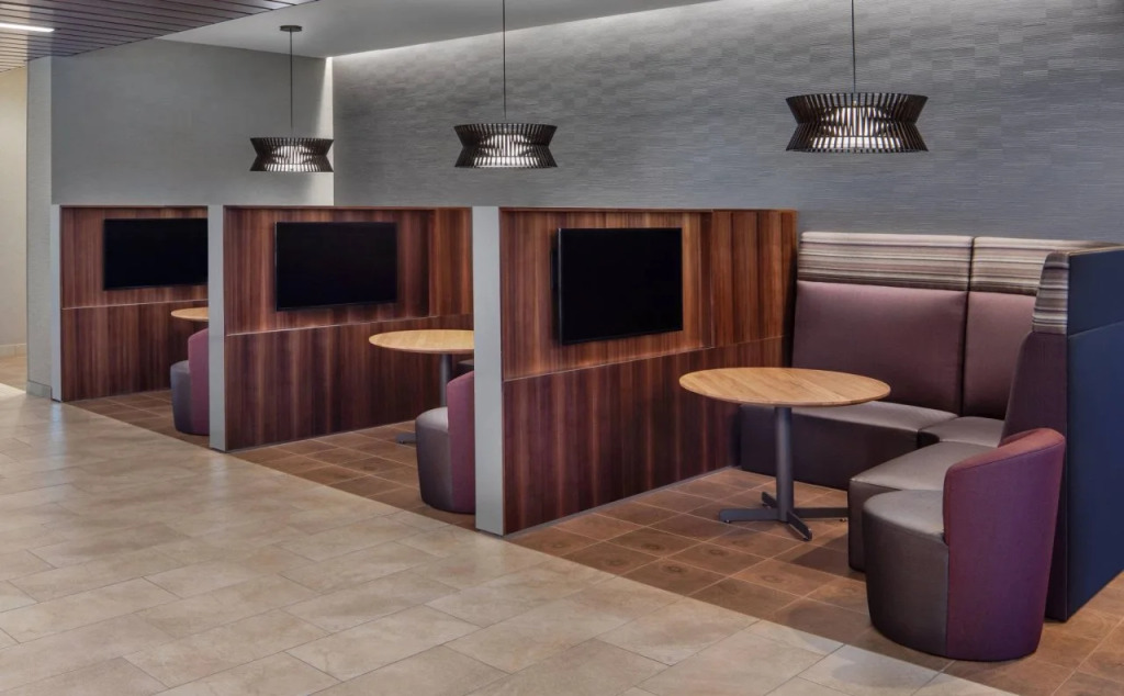 Courtyard by Marriott Wayne Fairfield