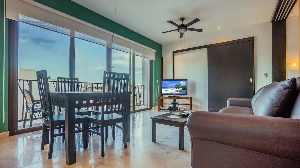 Las Brisas 402 1 Bedroom Condo by RedAwning