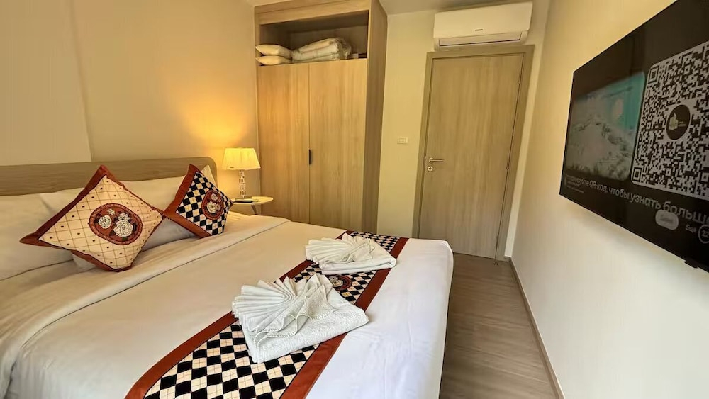 2 BR Dcondo Reef Phuket By Ploy